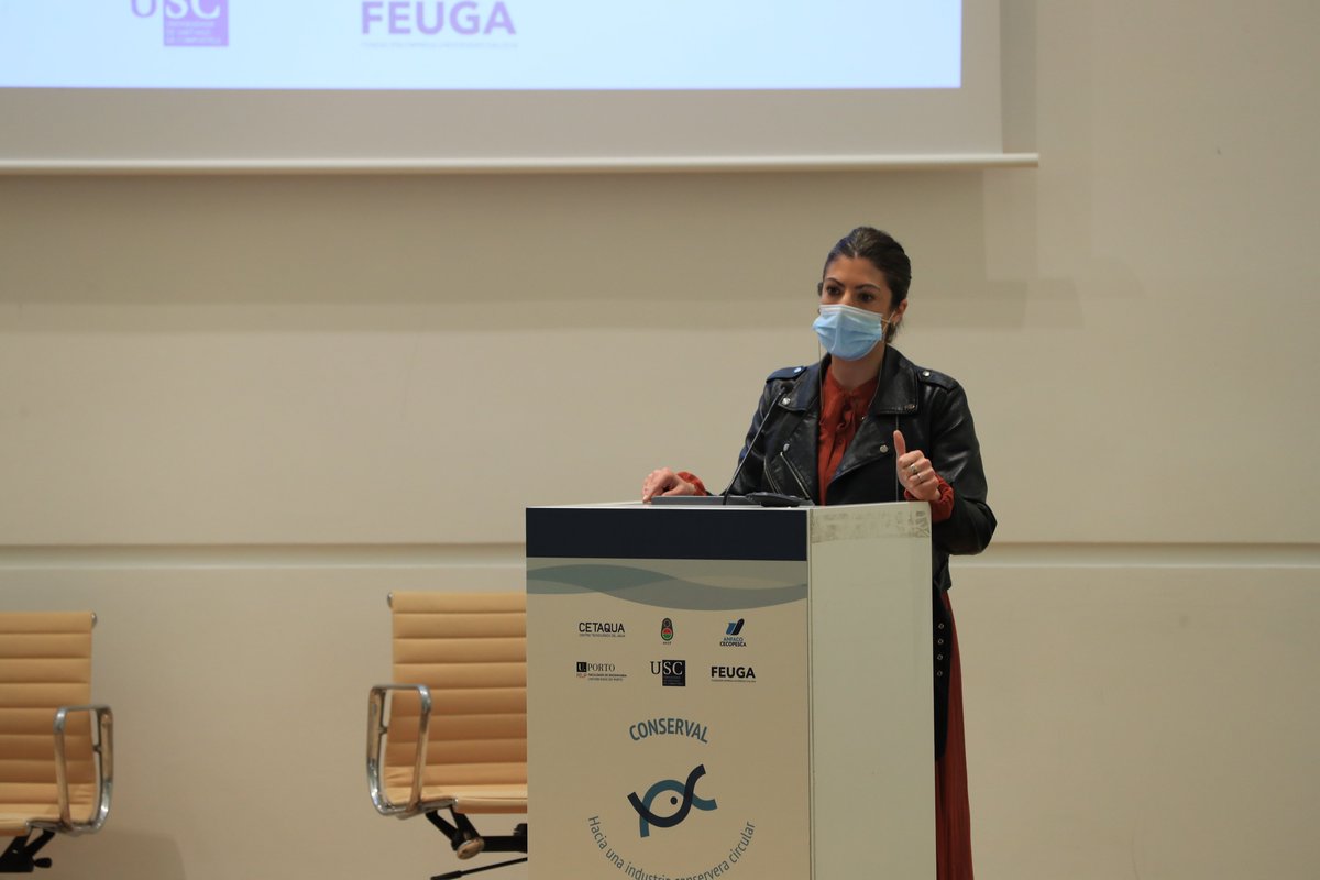 ConservalPoctep's tweet photo. ☕️Tras una pausa para café, hablamos de las transferencias al mercado y las oportunidades de negocio que brinda un proyecto como #CONSERVAL. Noelia Vilar (@FEUGA_20) y Elena Andrade (@cretus_usc) muestran la viabilidad económica de una industria conservera circular ♻️🐟 https://t.co/UxEQt2pg9d