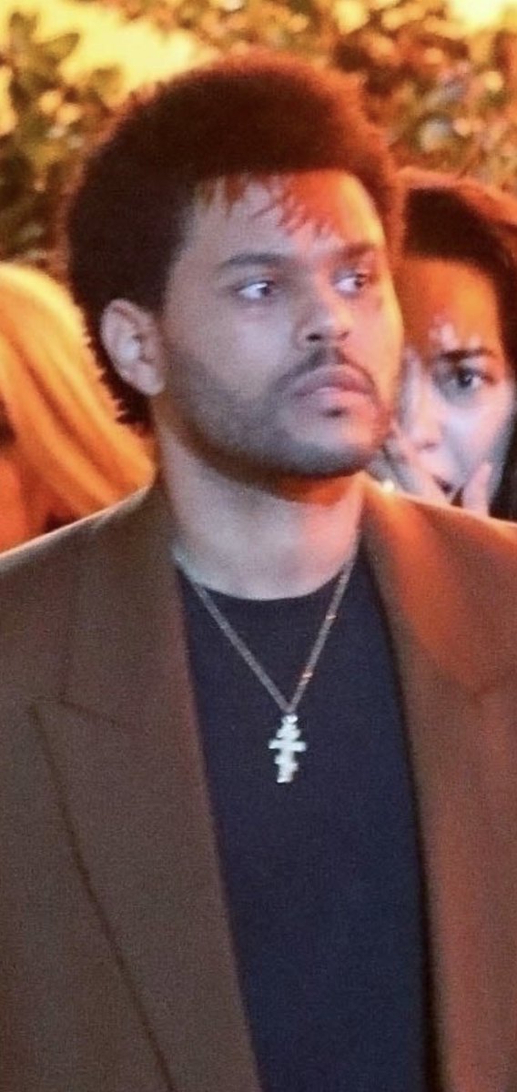 huxtilda's tweet photo. the weeknd has become orthodox https://t.co/CShFmq7ovL