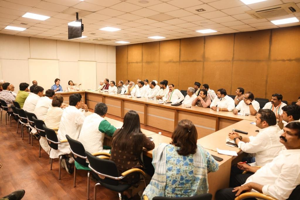 Congress General Secretary #PriyankaGandhiVadra holds review meeting with senior leaders and office bearers of #UttarPradesh #Congress over party's performance