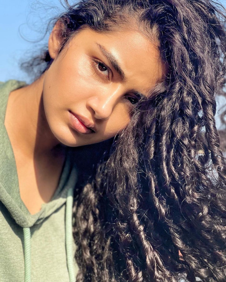 AnupamaTrends's tweet photo. Our Sublime Queen @anupamahere ❤️

#AnupamaParameswaran https://t.co/OCQ2aCiAtV
