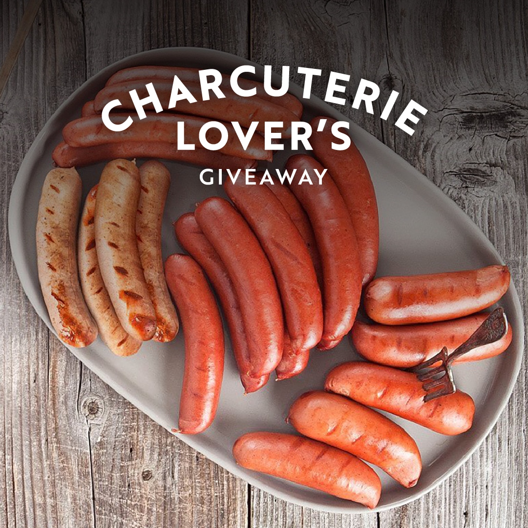 CapellaCheese's tweet photo. Enter now to win over 5 lbs. of exquisite provisions, from truffle salami to Ibérico ham. This prize includes 1 lbs. of Usinger's famous bratwurst, from Milwaukee, WI - if you know, you know.
#usingers #bratwurst #charcuterie #giveaway #iykyk #capellacheese #newmoderncheeseshop https://t.co/MAPyfQxC4H