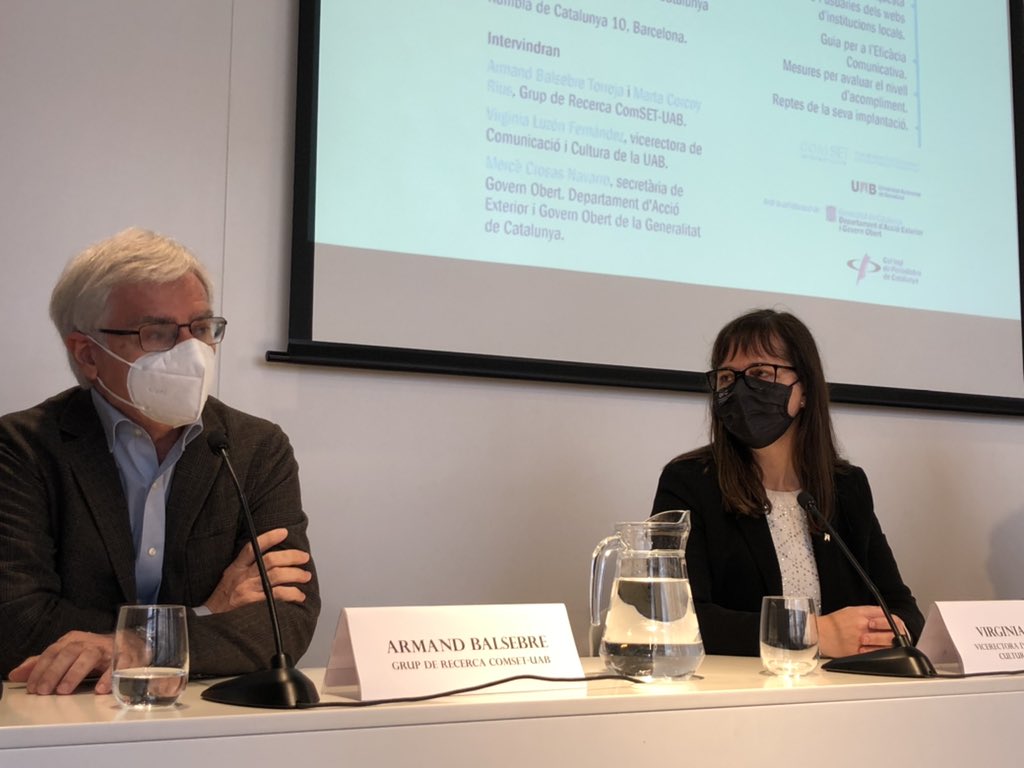 publicomUAB's tweet photo. Presentació de la Guia per a l’eficàcia comunicativa #Infoparticipa, amb Dr. Balsebre i Dra. Corcoy, del grup #Comset. Acompanyats per la vicerectora @UABBarcelona @VirginiaLuzon i Mercè Crosas @govern i @periodistes_cat. https://t.co/hpi6CMhec9