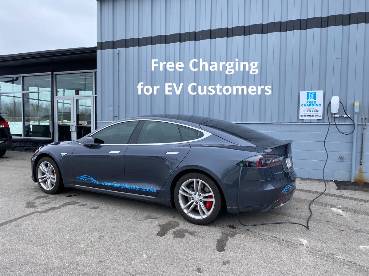 SilverLakeAuto_'s tweet photo. In order to care for our growing EV customer base around Waukesha County, we added a Tesla to our loaner fleet. Check out more at https://t.co/na7r76Wb5P 
#silverlakeauto #EVRepair #Tesla https://t.co/yP4sHOXHD5