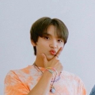 thelunarhigh's tweet photo. anak sulungnya Ibunnnn :D https://t.co/6VAm7NldZg