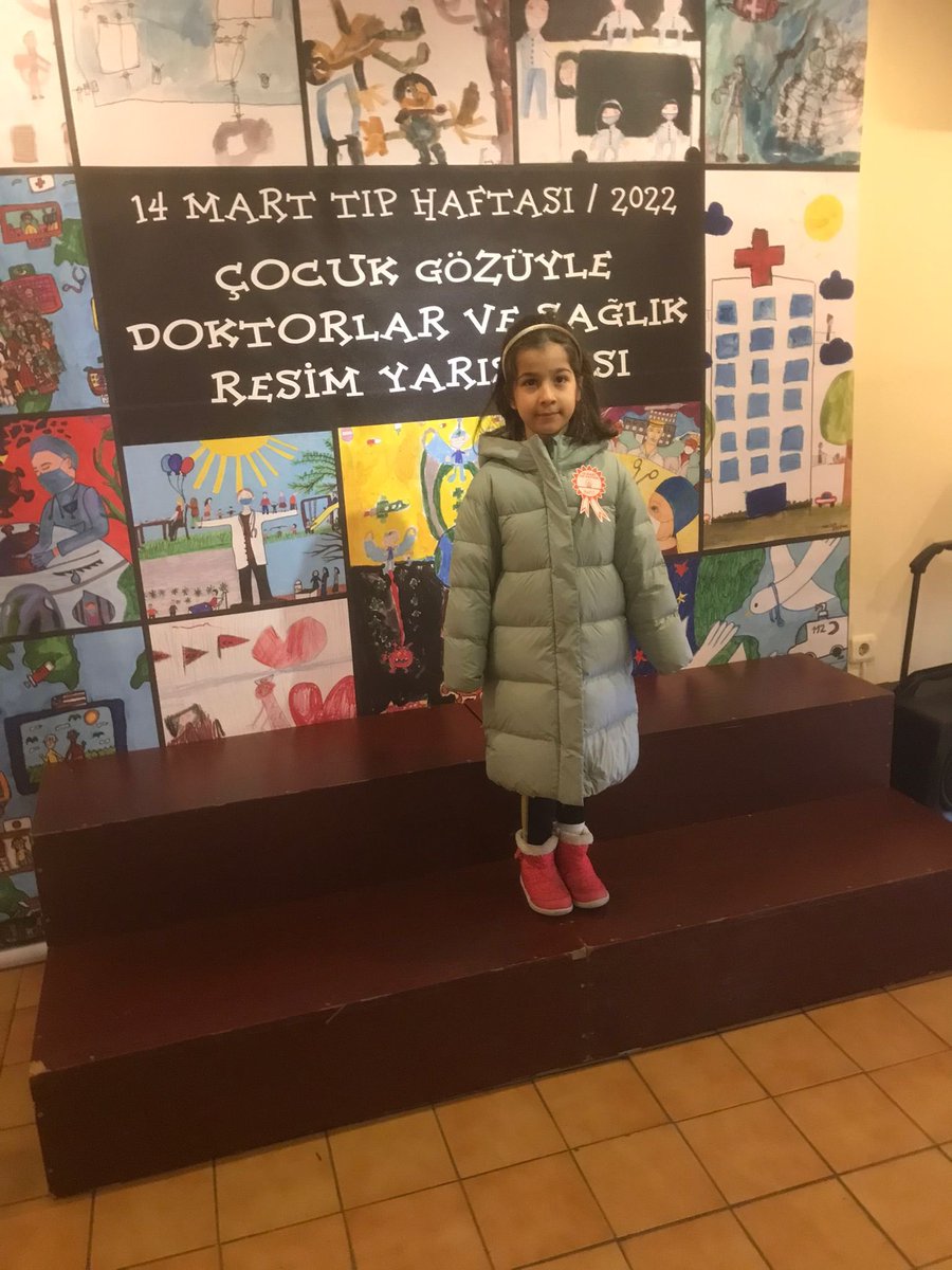 AtakoyVatan's tweet photo. Vatan Eğitim Kurumlarına Mansiyon Ödülü 🌟

Türk TabibleriBirliği İstanbul Tabib Odasının 14Mart TıpHaftası düzenlemiş olduğu "Çocuk Gözüyle Doktorlar ve Sağlık" konubaşlıklı resim yarışmasında Ataköy Vatan Anaokulu hazırlık sınıfı öğrencimiz Sultan Şahin mansiyon ödülü almıştır. https://t.co/Bh4BSWk27g