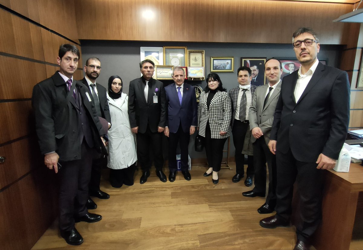 Gazi Meclis'imizde Orhan Çarkçı ve beraberindeki heyeti misafir ettik. Hoş sohbetleri ve nazik ziyaretlerinden dolayı kendilerine teşekkür ediyorum.