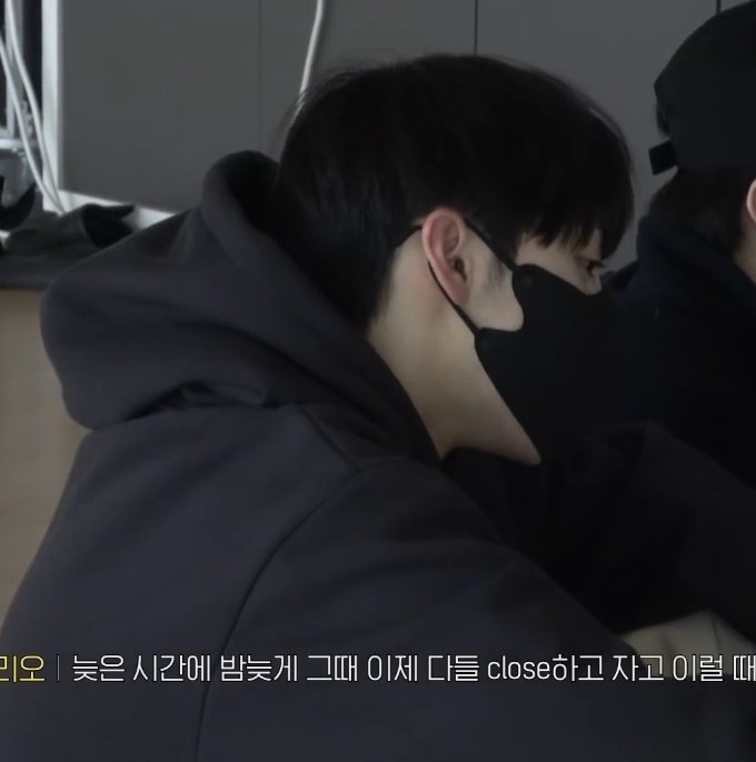 ◠◡◠ (@dolltraineea) on Twitter photo 