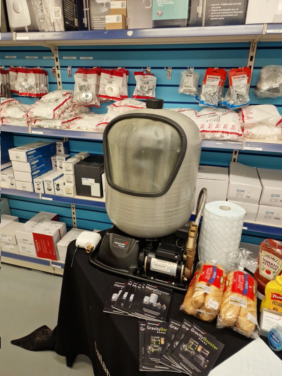 Salamander_Sean's tweet photo. The @salamanderpumps MARCH MEGA MAINSBOOSTER MONTH continues this lunchtime at @PlumbstopLtd #Bridgwater https://t.co/Cycz4S8fEC