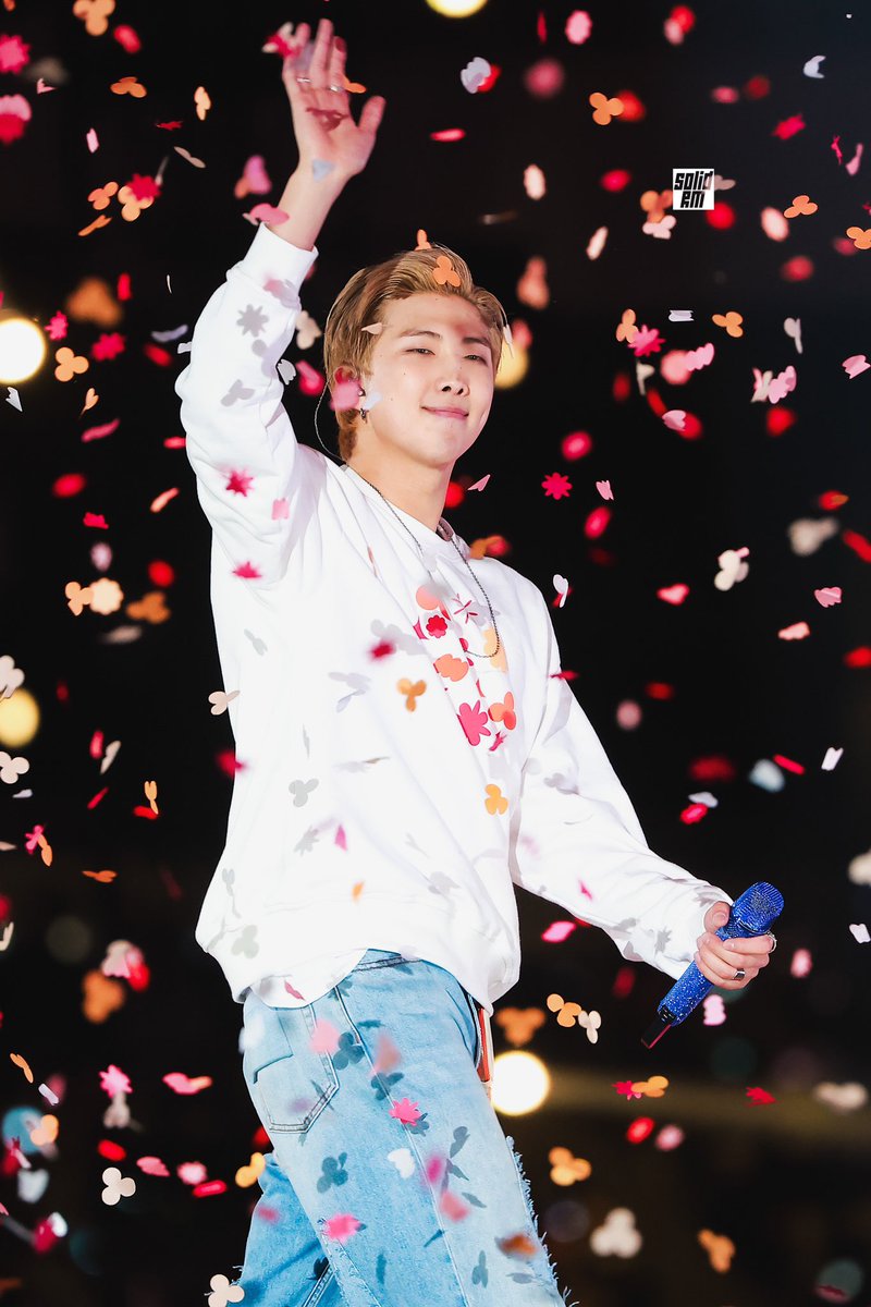 SOLID_RM's tweet photo. [HQ] 220313 PTD Seoul

#RM #남준 #김남준 #방탄소년단     #BTS     #SOLID_RM @BTS_twt https://t.co/C5qX5ky2VM