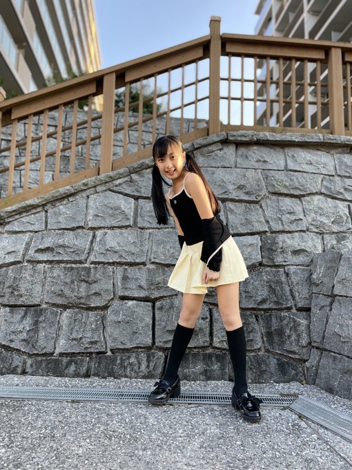 Twitterのコスプレ画像22