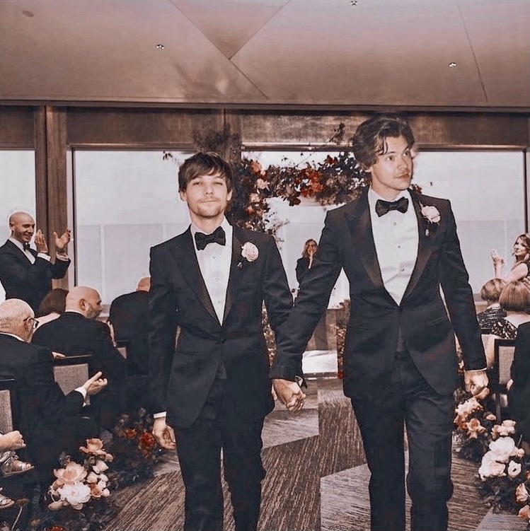 📸|Harry and Louis a few years ago!