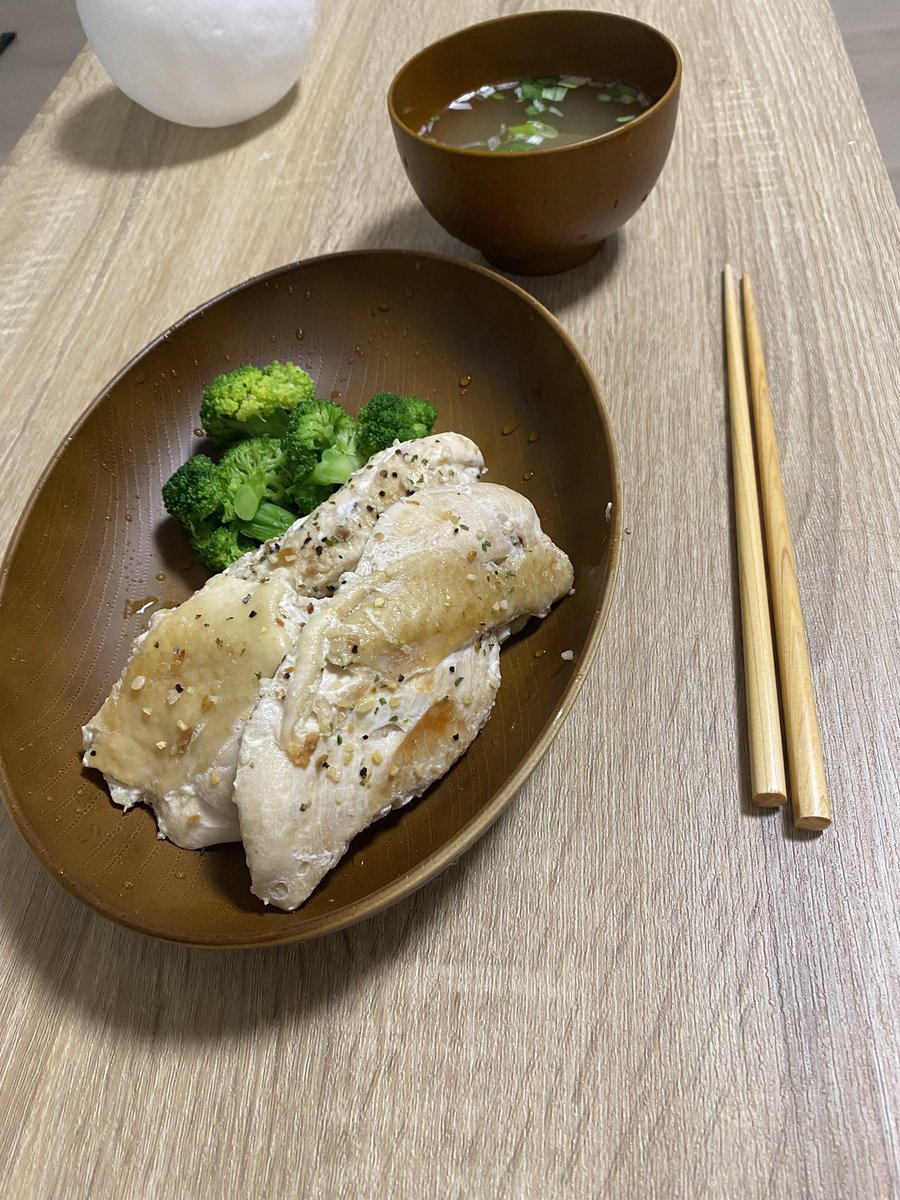 norisukeway's tweet photo. 夜飯〜 https://t.co/a2L2TPs3iv
