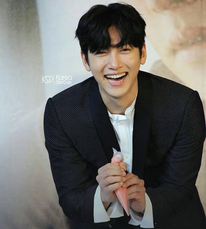 JCWFever's tweet photo. JiChangWook 😍😍😍
@jichangwook #BackstreetRookie
#JiChangWook #지창욱 #池昌旭
#チチャンウク #อุคจ๋า​#ЧжиЧанУk  #جي_تشانغ_ووك #TheK2 #KimJeha #SuspiciousPartner #jichangwookfever  #Healer #koreanactor #meltme #MeltingMeSoftly
#citycoupleswayoflove
#LovestruckintheCity https://t.co/5SyVlPViI2