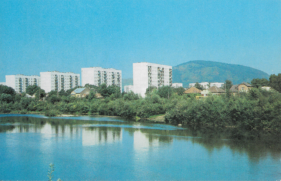 WaldoKanto's tweet photo. 3. Ukraine - Mukacheve - New residential area on the Krasnoarmeyskaya street https://t.co/DhOmsXNOxf