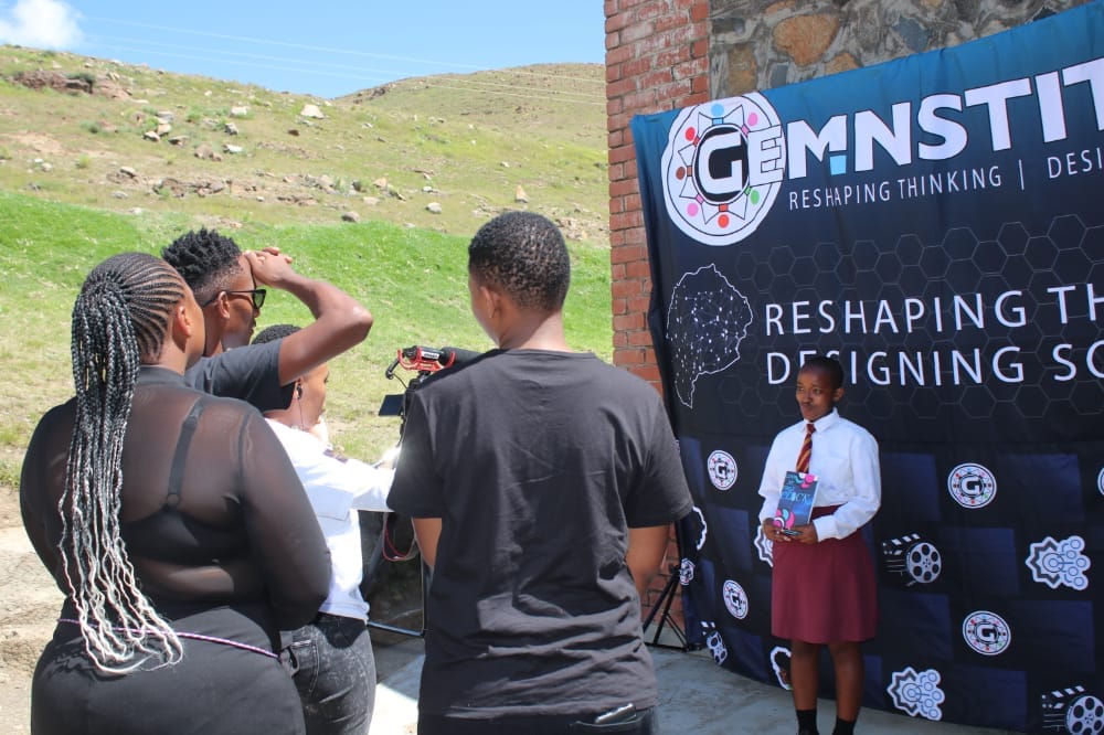 GemInstLS's tweet photo. We continue to be part of a growing community pursuing
 #girlsintech
#greentech #robotics #3Dprinting 
#greeninglesotho
#10ktrees
Thank you @limomonane for entrusting us a partner. 
On the road across the country https://t.co/xuxI3nWCc0