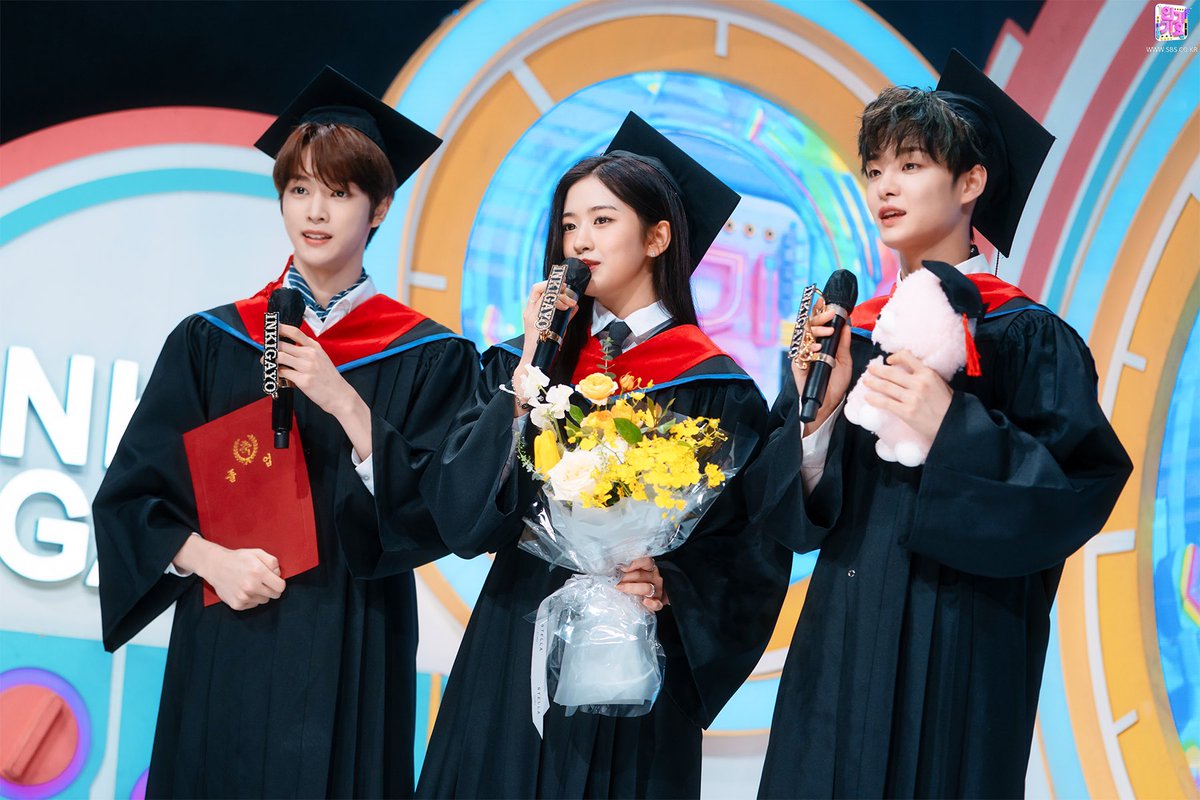 Kitty69610701's tweet photo. Thank you MC NiNiNi you will be missed😭

@sbsnoriter @NCTsmtown @IVEstarship @IVEstarship @treasuremembers #MCNiNiNi #MCSungchan #MCYujin #MCJihoon https://t.co/lTXh2jZj57