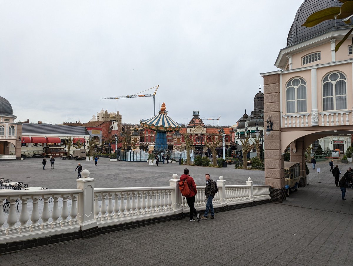 tobiaslvoss's tweet photo. Guten Morgen #JavaLand22 https://t.co/Yt422IfyNy