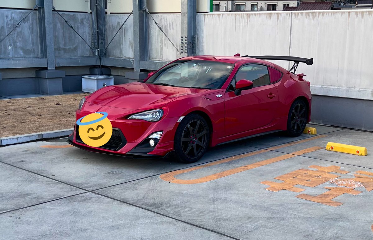 NyRkq's tweet photo. #トヨタ乗りと繋がろう2022春
#ZN6  #車好き 
まじ金欠レーシング
納車して1年位経ちますが86仲間が1人もできません。横浜に住んでるのでなんか誘ってください！ https://t.co/C2eBCvHxeR