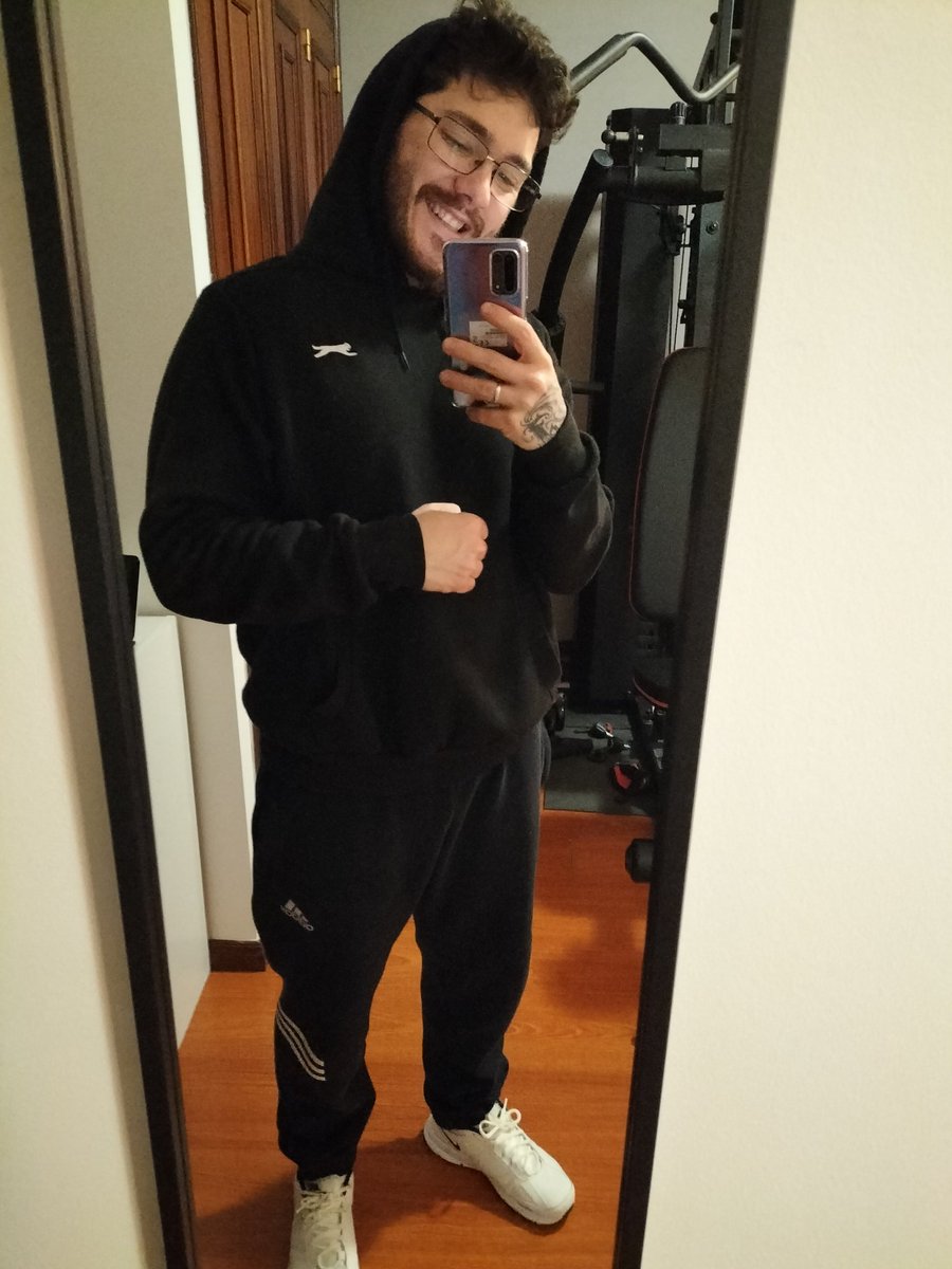 RuiDeus1's tweet image. Hustler