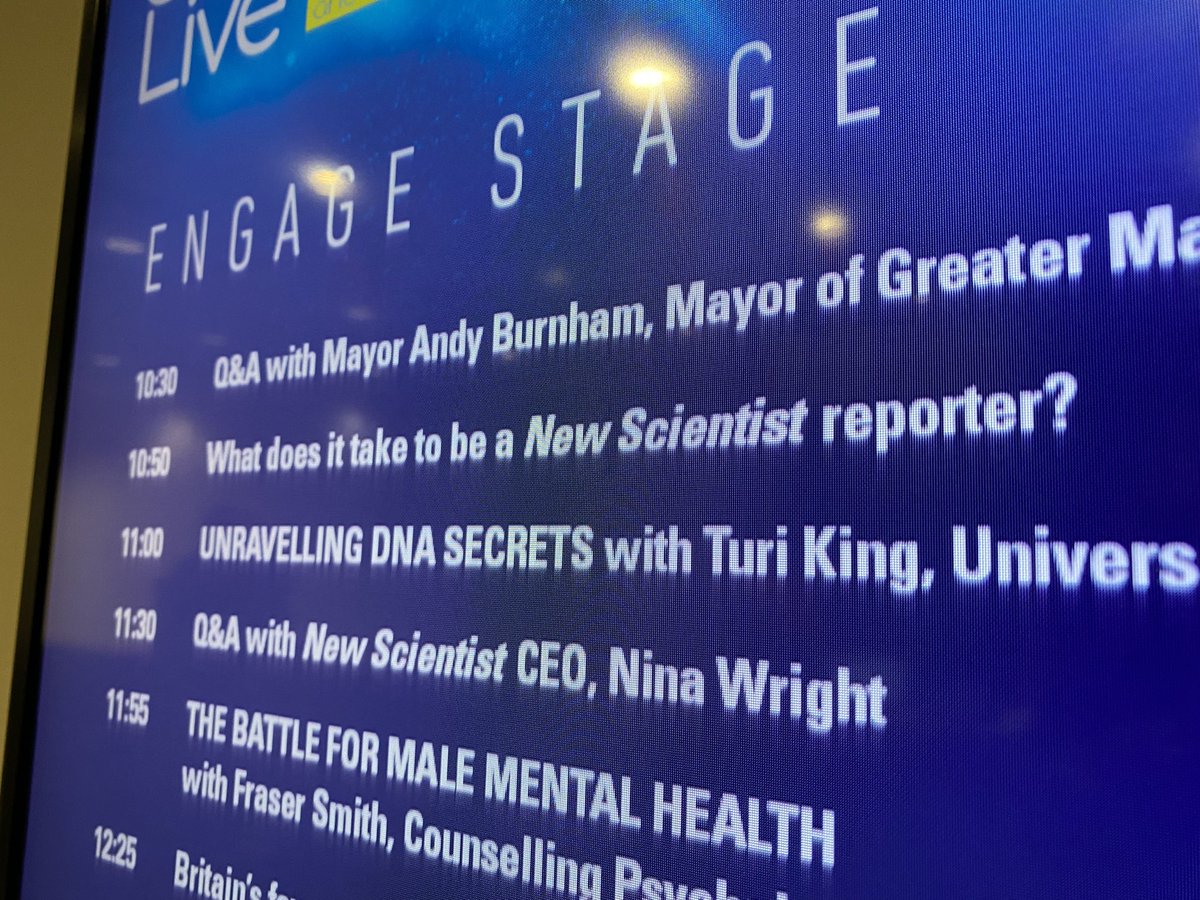 Turi__King's tweet photo. Thanks to @newscievents for having me speak at #NSLManchester! Had a great time chatting about genetics, history, forensics, genealogy & @BBCTwo @Minnow_Films #DNAFamilySecrets! I had to follow on from @jimalkhalili! No pressure! 😀🧬 @emily_w_bates @AdrianNewton @richard_third https://t.co/lcpePKThzr