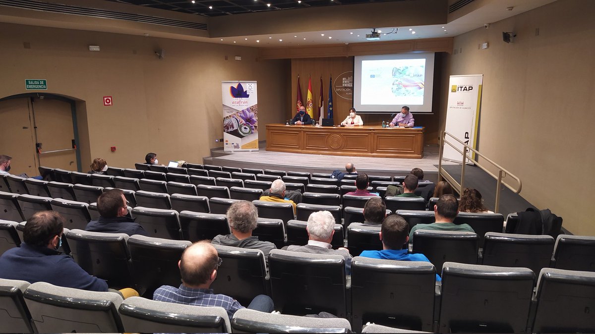 DOPAzafran's tweet photo. Nuestro gerente, Pedro M Pérez, traslada el saludo del presidente, Carlos Fernández, ausente por motivos personales. https://t.co/wQqtt0teqo
