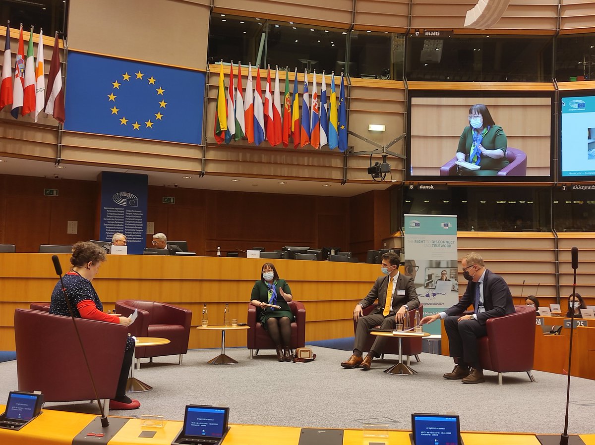 jbir_ETUC's tweet photo. Key priorities on telework for the .@etuc_ces are voluntary dimension, equal pay and treatment, support payments, privacy and surveillance, work life balance and health and safety said @EstherLynchs  @ the R2D and telework conference today. https://t.co/EOwLX1xlBQ