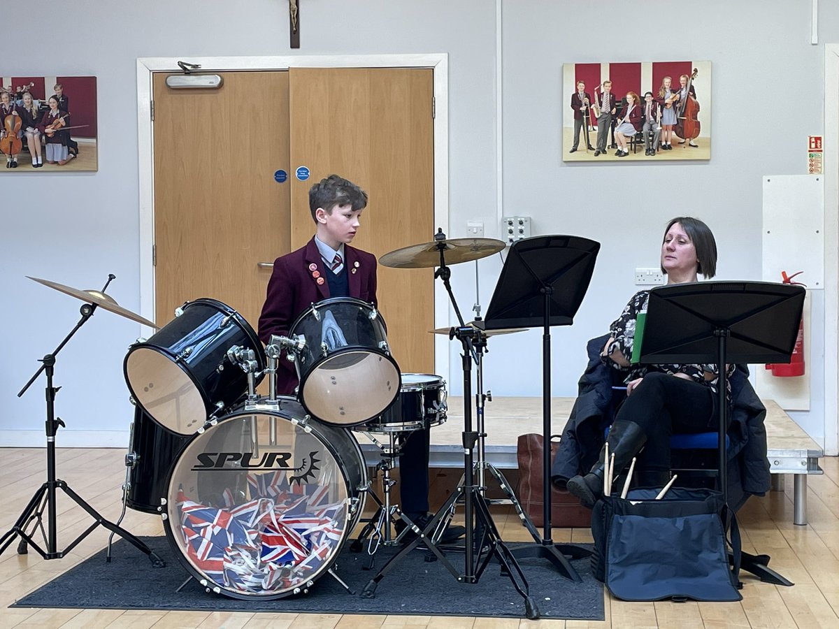 sarahmiles1975's tweet photo. @winterfoldhs @WinterfoldhsM Superstars on the drums this morning - well done everyone! #WHSMusic https://t.co/N2qwJXGqfX