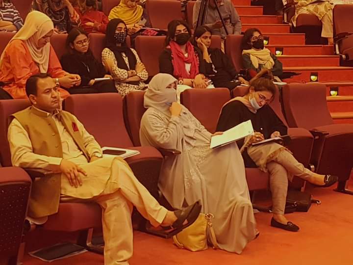 KaptaanUpdates's tweet photo. Member Advisory Committee Punjab MPA @seemabiatahir attending the National Youth and Parliamentarians #PEACEBUILDIND Summit 2022 at PIPS.
(15-March-2022)
@seemabiatahir
@Kaptaan_Updates https://t.co/KIID32vVDf