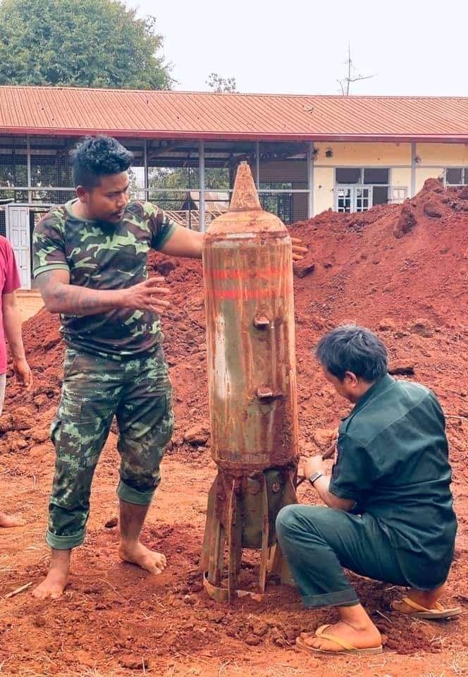 15.3.2022
From the Terrorist Army
In ethnic areas
FAB chemical bombs dropped by aircraft
Fighting
#WhatsHappeninglnMyanmar