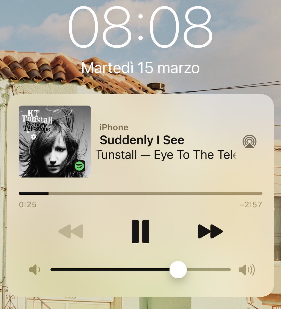 decsouls's tweet photo. dirigendomi a piedi verso il lavoro con questa canzone e una sola immagine nella mia mente https://t.co/CfivJbk1f6