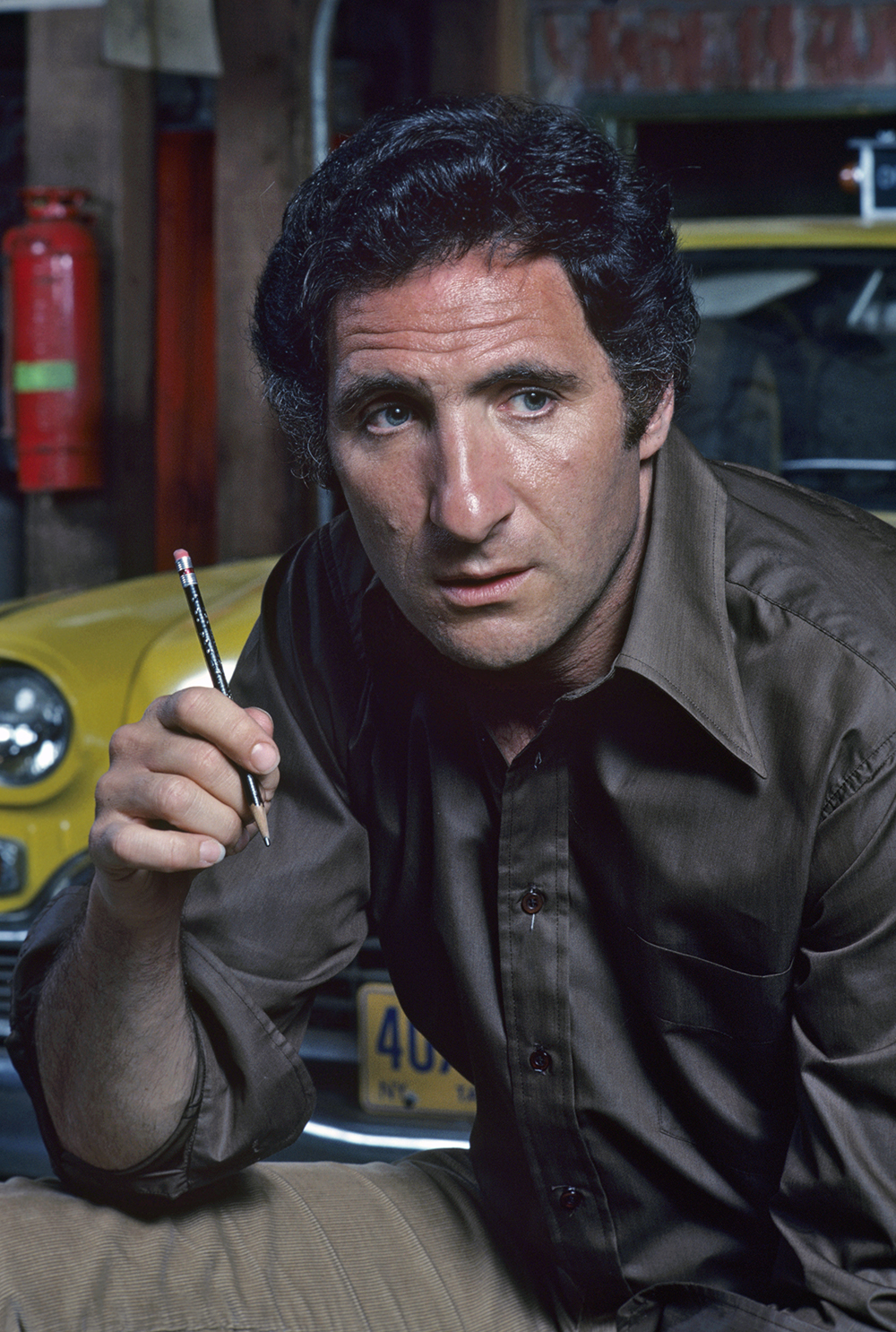 Happy 87th birthday to TAXI\s Judd Hirsch! 