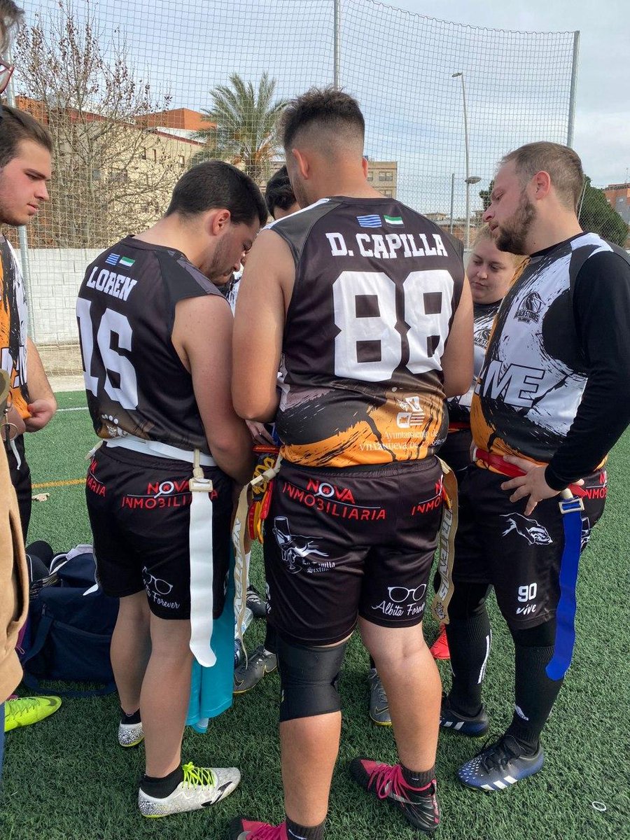 Vva_BlackStorks's tweet photo. 📝 En ambos partidos tuvimos muy buenas sensaciones en la 1ª parte, pero no supimos aguantar el ritmo en ninguno.
🙌 Destacar a #Lorenzo16 y #David88, los anotadores en esta jornada. https://t.co/BWYBlOUWBF