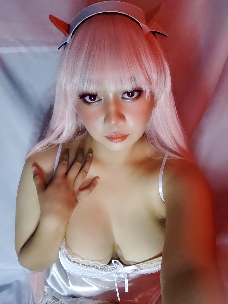 _pankeykiii's tweet photo. Hi Darling! 

#zerotwo https://t.co/0O3y4zKdHe