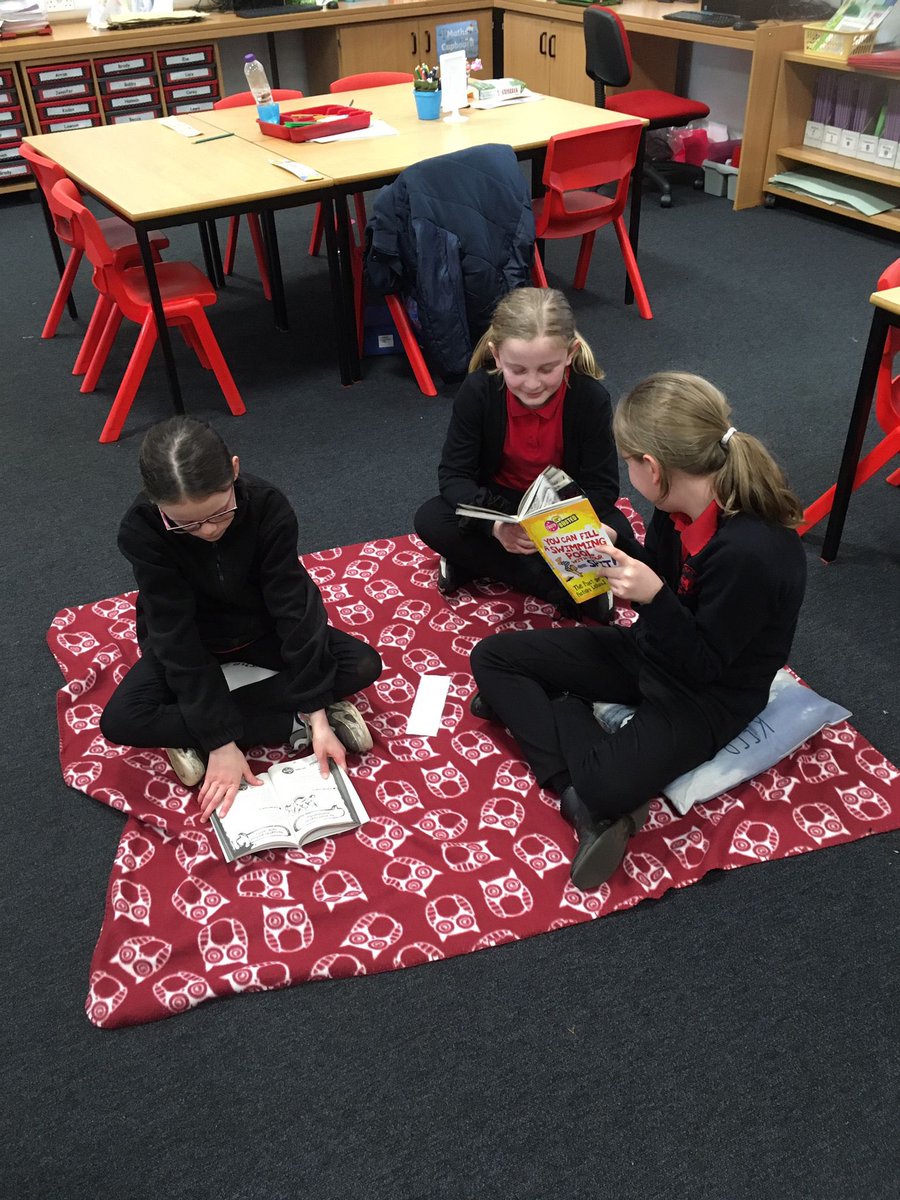 LanarkPrimary's tweet photo. Reading Cafe 📚 #SpringBackIntoClubs https://t.co/EMNz1rzKoK