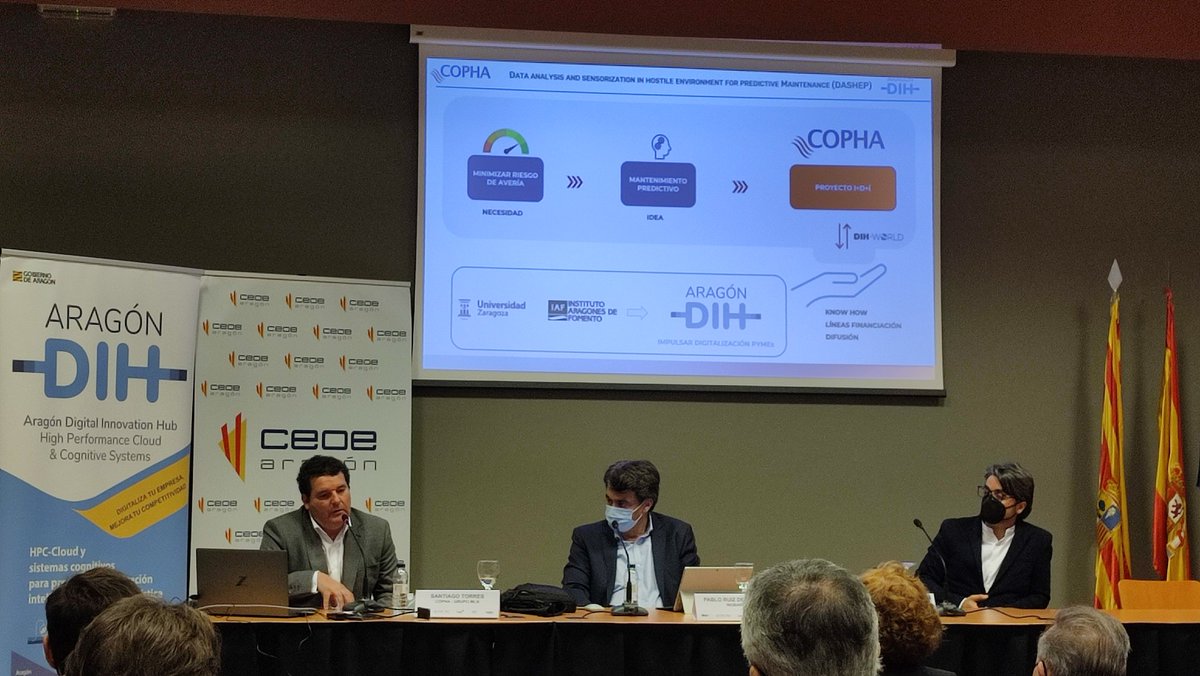 AragonDih's tweet photo. Santiago Torres, de COPHA, explica su experimento #DASHEP: "Es importante localizar el punto flaco en tu cadena. Gracias a modelos predictivos podemos evitar averías. Conseguimos una mayor calidad, damos un mejor servicio, reducimos costes y somos más competitivos"
#Dihworld https://t.co/QYYrcZ1Xpx