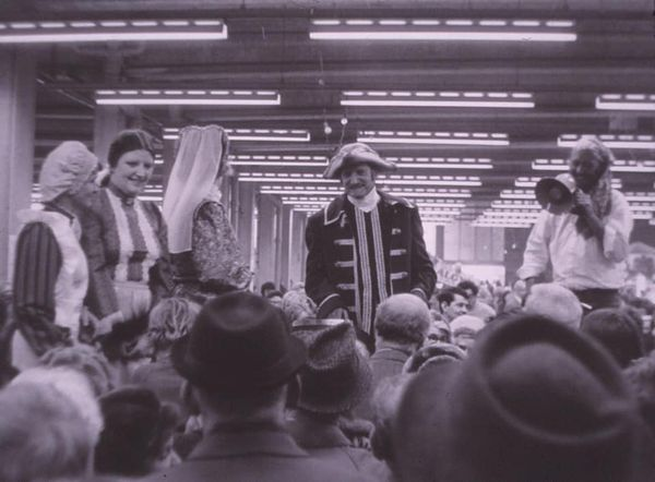 EBMuseum's tweet photo. Thank you for sharing your memories of Barnsley town centre as part of the Routed exhibition:

" I remember going to Littlewoods café with my mum. If I was well behaved it was followed by a trip to Sailor Sids"

Photos from @BarnsArchives https://t.co/HZc4aF73Id