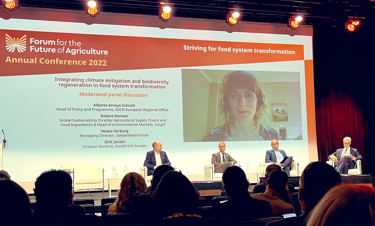 Solving the nexus of providing food 🥕👩🏽‍🌾 for a growing population, reducing emissions 🏭 &amp; protecting nature 🍀🌳- there is momentum according to Robert Horster, Sustainability Lead <a href="/Cargill/">Cargill</a> 
<a href="/ForumForAg/">Forum for the Future of Agriculture</a>