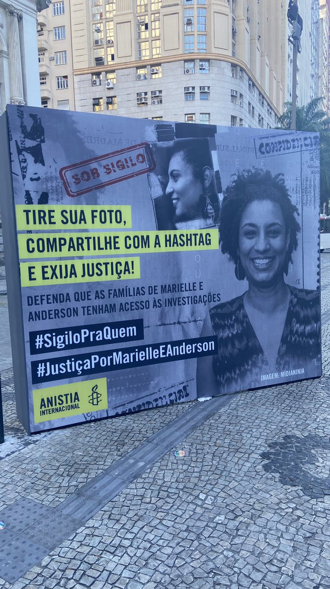 ana_unica_eu's tweet photo. Bom dia, esquerdopatas amados. Só eu que acho que mataram a Marielle, porque se ela abre a boca a familícia cai e hoje não teríamos essa desgraça na presidência? #JusticaPorMarielleEAnderson #SigiloPraQuem https://t.co/VowJHHWtUU