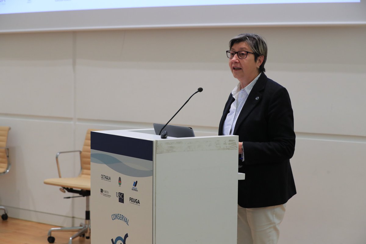 ConservalPoctep's tweet photo. Agradecidos y honrados por la presencia de @RosaQuintanaMar, Conselleira do Mar @Xunta, en el Evento Final de #CONSERVAL. Su apertura da el pistoletazo de salida para las presentaciones que nos pondrán al día en una gestión más eficiente y circular de la industria conservera 🎣♻️ https://t.co/64cMp0gUoR