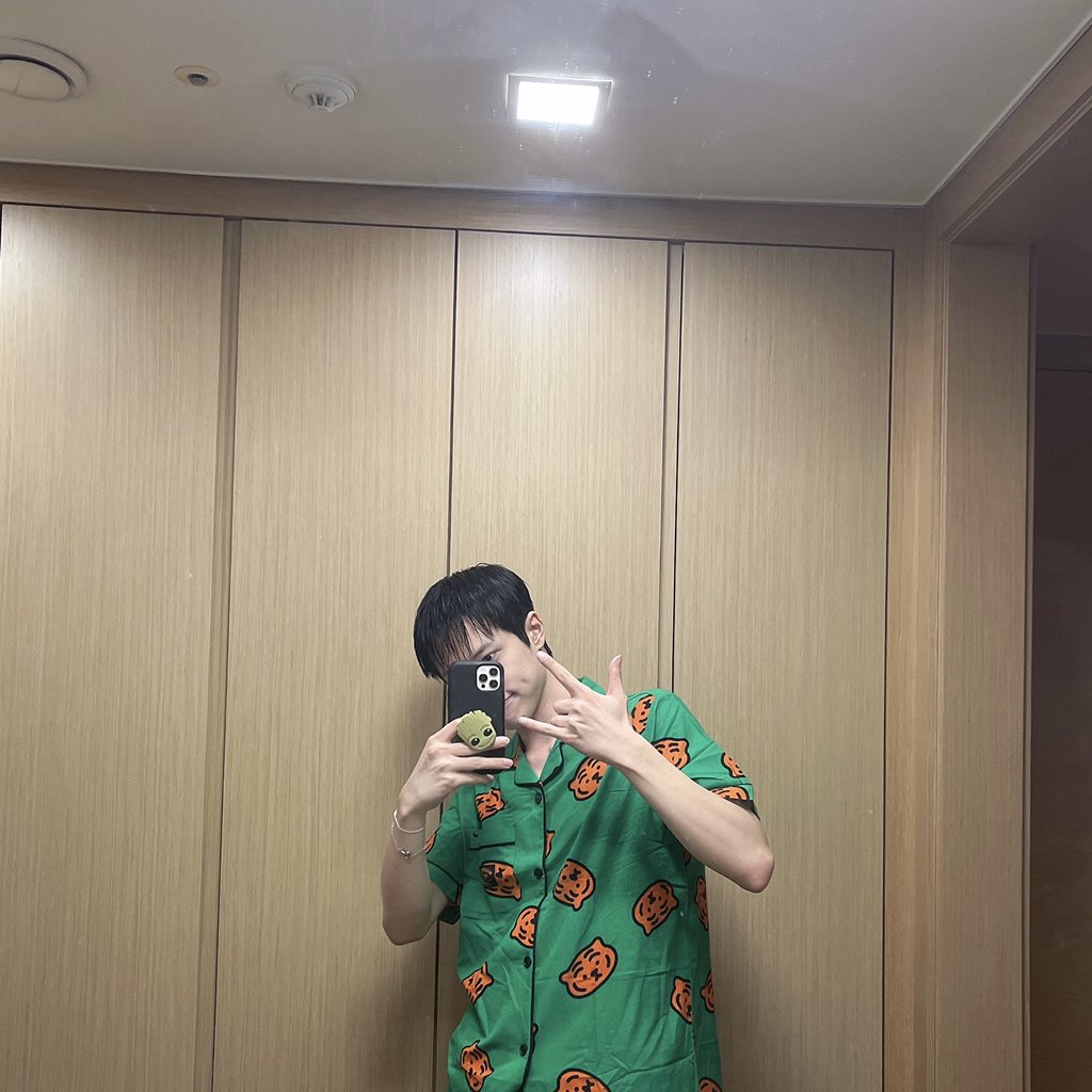 จิรัฏฑ์ tweet media