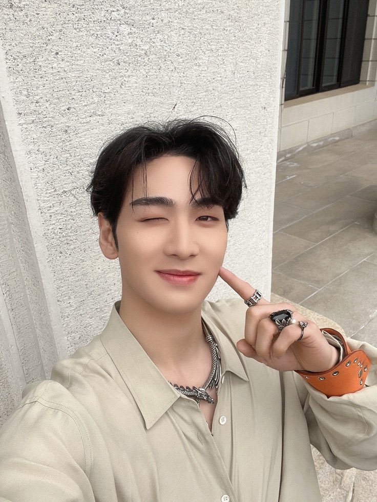 nuestly's tweet photo. HEHEHEHE https://t.co/m5BpcjOjwe