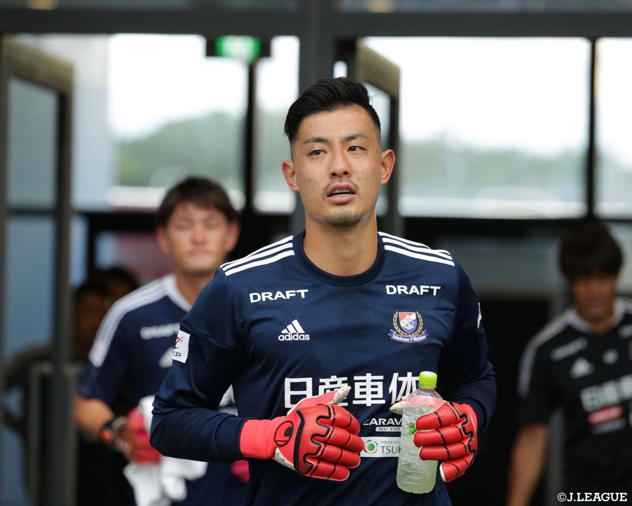 横浜F・マリノス ゴールキーパーシャツ 高丘陽平 ウェア