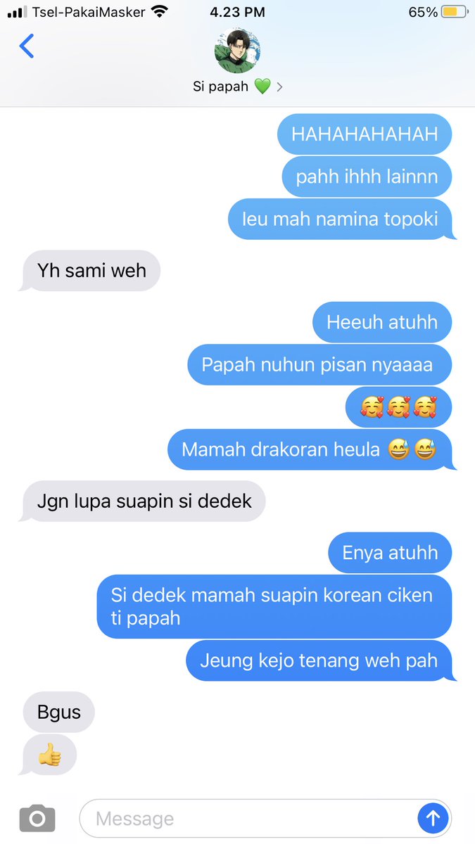 posiepoppy's tweet photo. β Kejutan dari papah
Levihan one tweet fanfiction
Day 4 - white day
Late Submission for #AOTFluffWeek2022 https://t.co/jOR4Vz8TwU