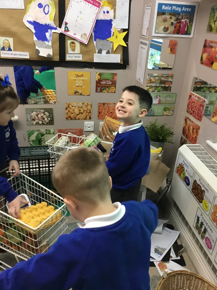 PCPPandas's tweet image. Prescot Farm Shop is now open. We love our new role play area! #oracy #psedevelopment