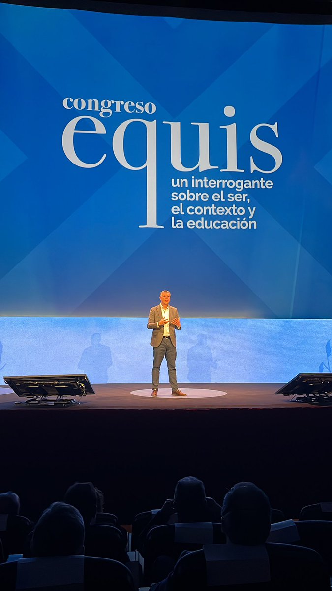 josezarra's tweet photo. Pedro Huertas - educar en el ser: De la identidad a la diferencia #CongresoEquisLaSalle https://t.co/ASdaiB5Bcy