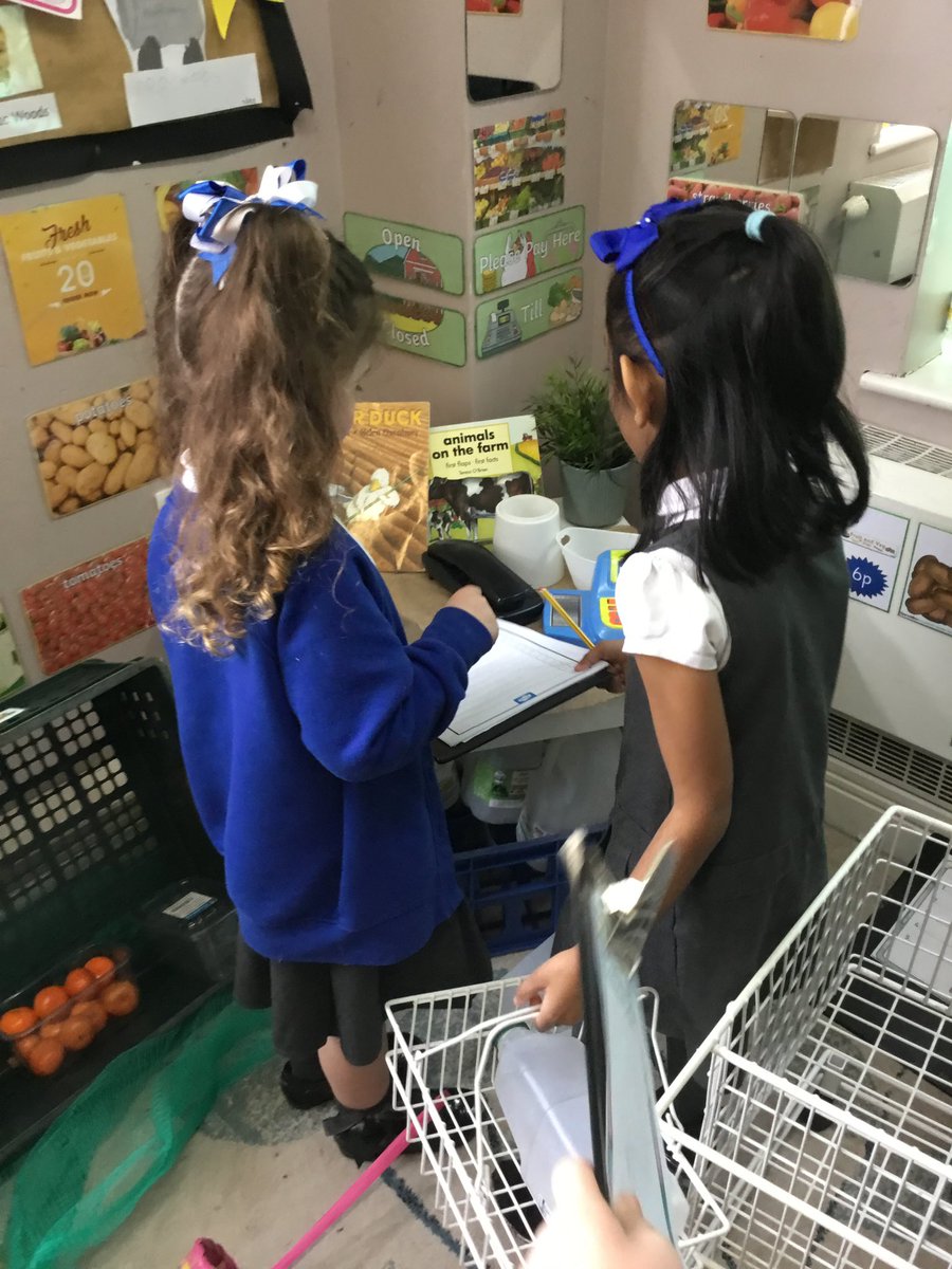 PCPPandas's tweet image. Prescot Farm Shop is now open. We love our new role play area! #oracy #psedevelopment