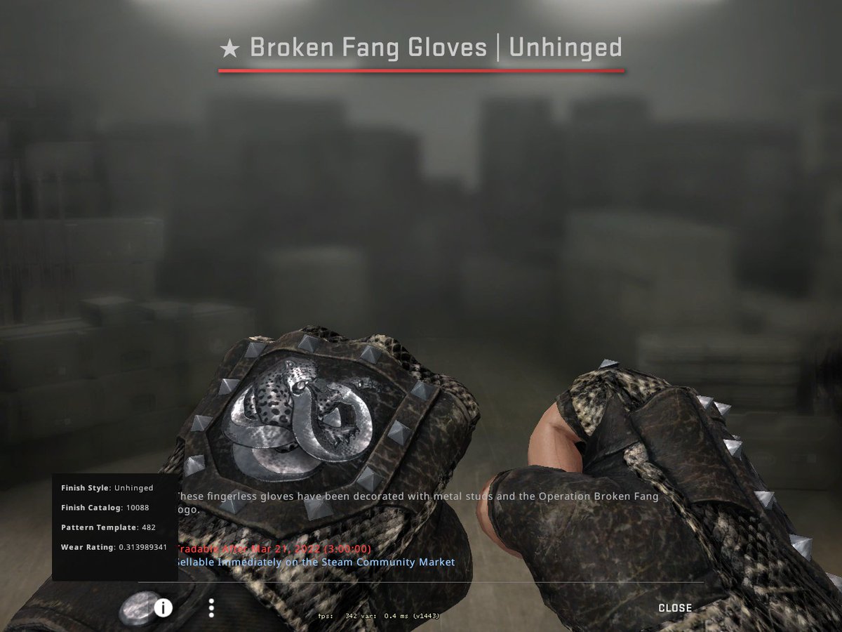 hi im doing a giveaway for these FT unhinged gloves 🖤 

to enter: 
RT this tweet
follow me <a href="/xshelbers/">shelby</a> 
tag a friend 
(will draw the winner in 1 week) :)