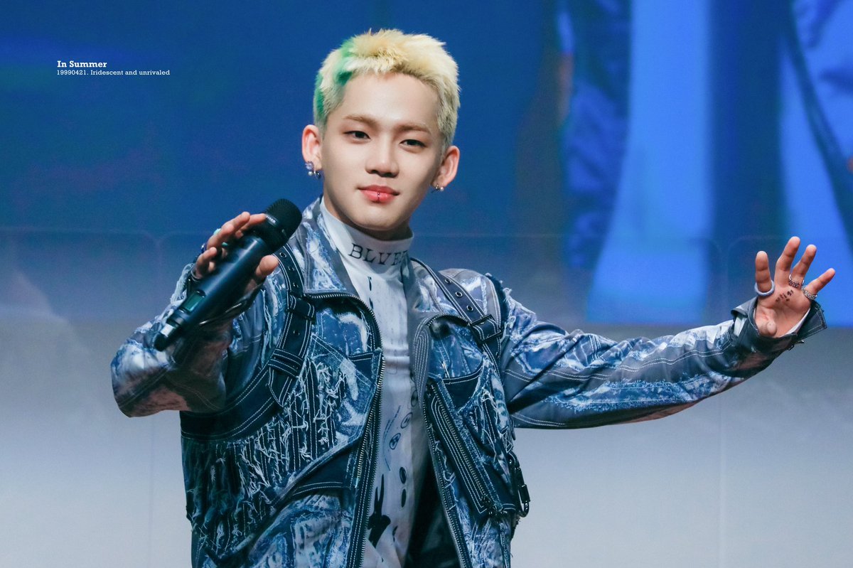 0313 HQ  🦔🦔🦔

#최현석 #현석 #쌧별이 
#CHOIHYUNSUK 
#TREASURE    #트레저