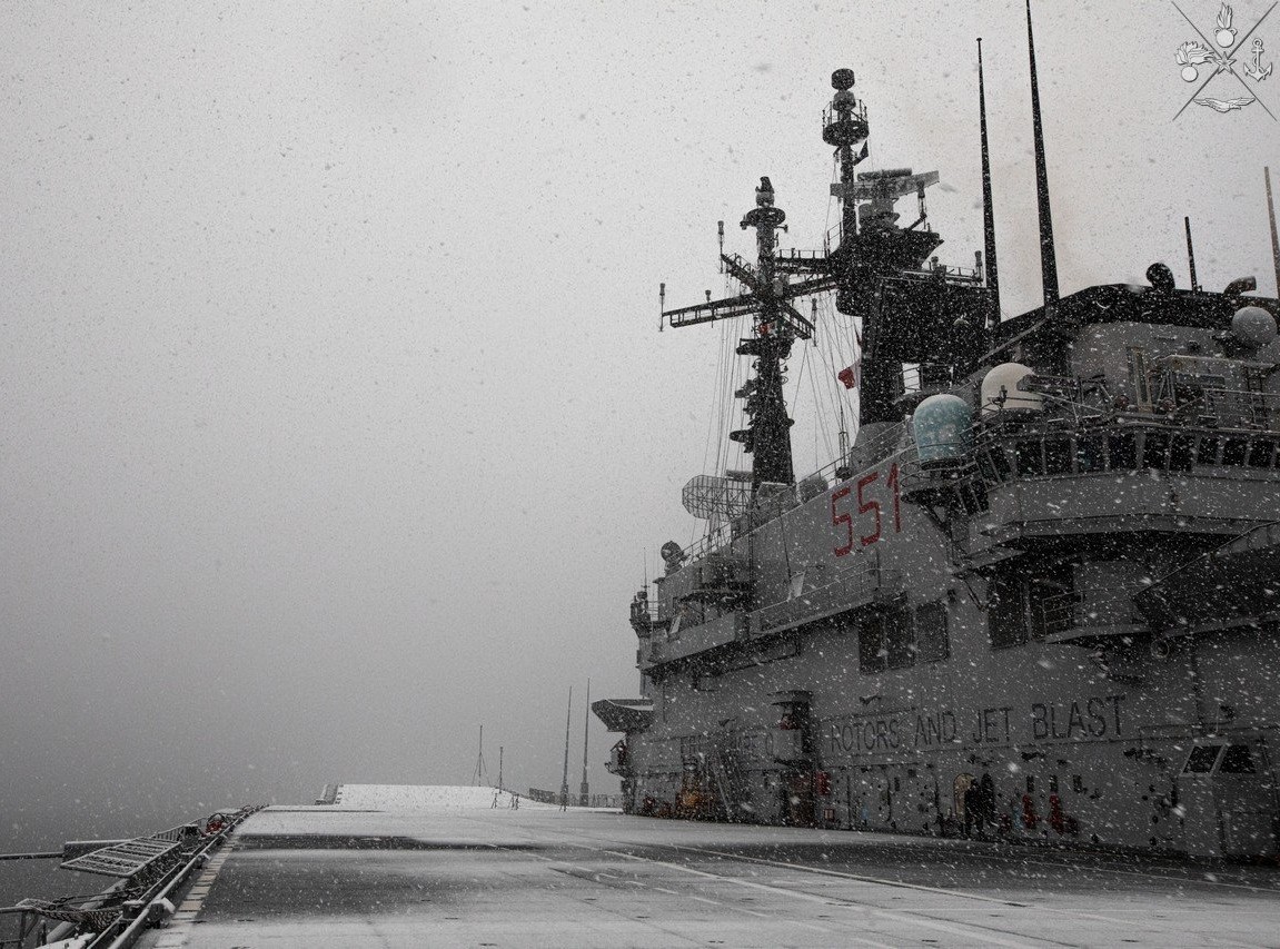 🇮🇹 Navy carrier Garibaldi C551 in Norway.

#ColdResponse2022