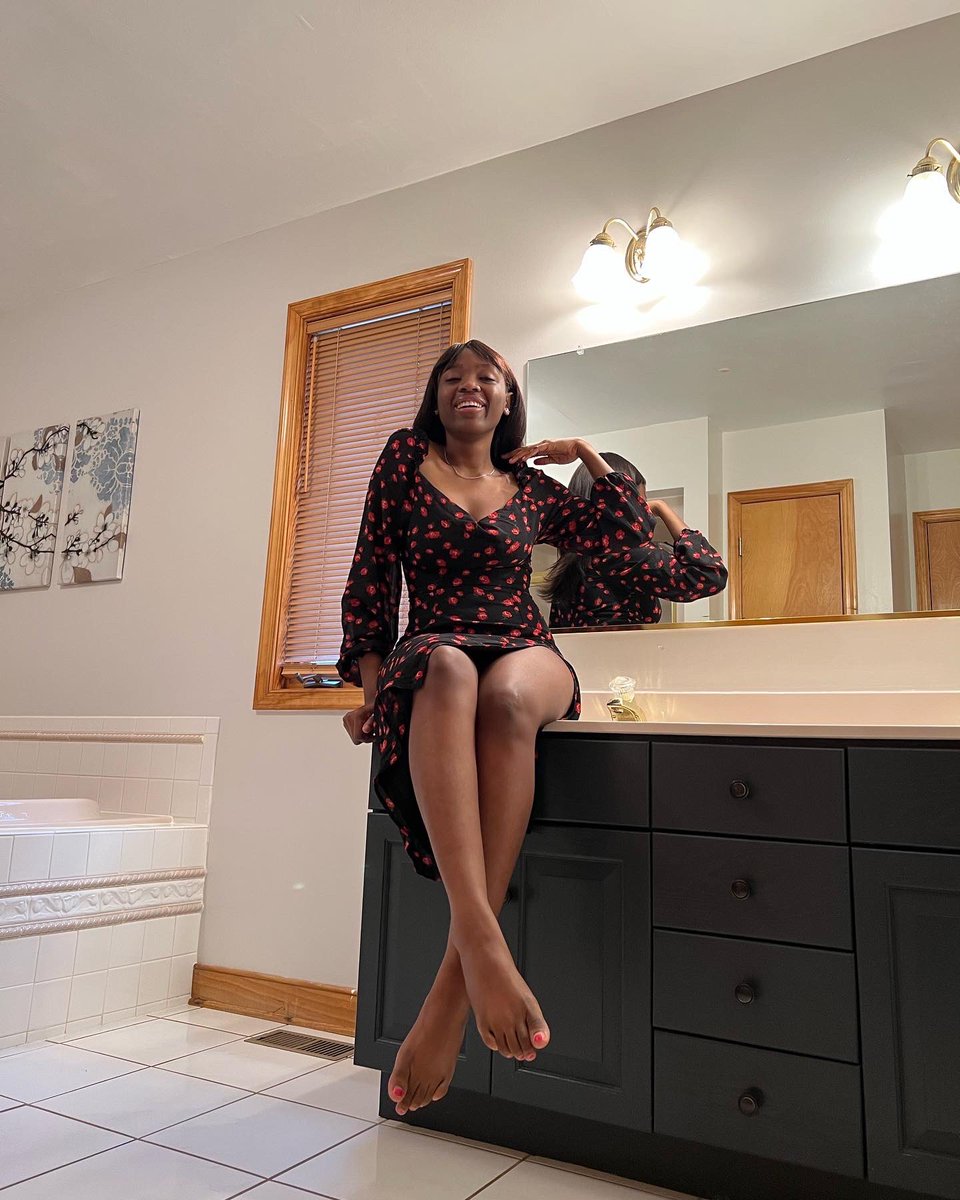 DEBBY241's tweet photo. Twenty fine 🥳 https://t.co/PoGVIgPIet